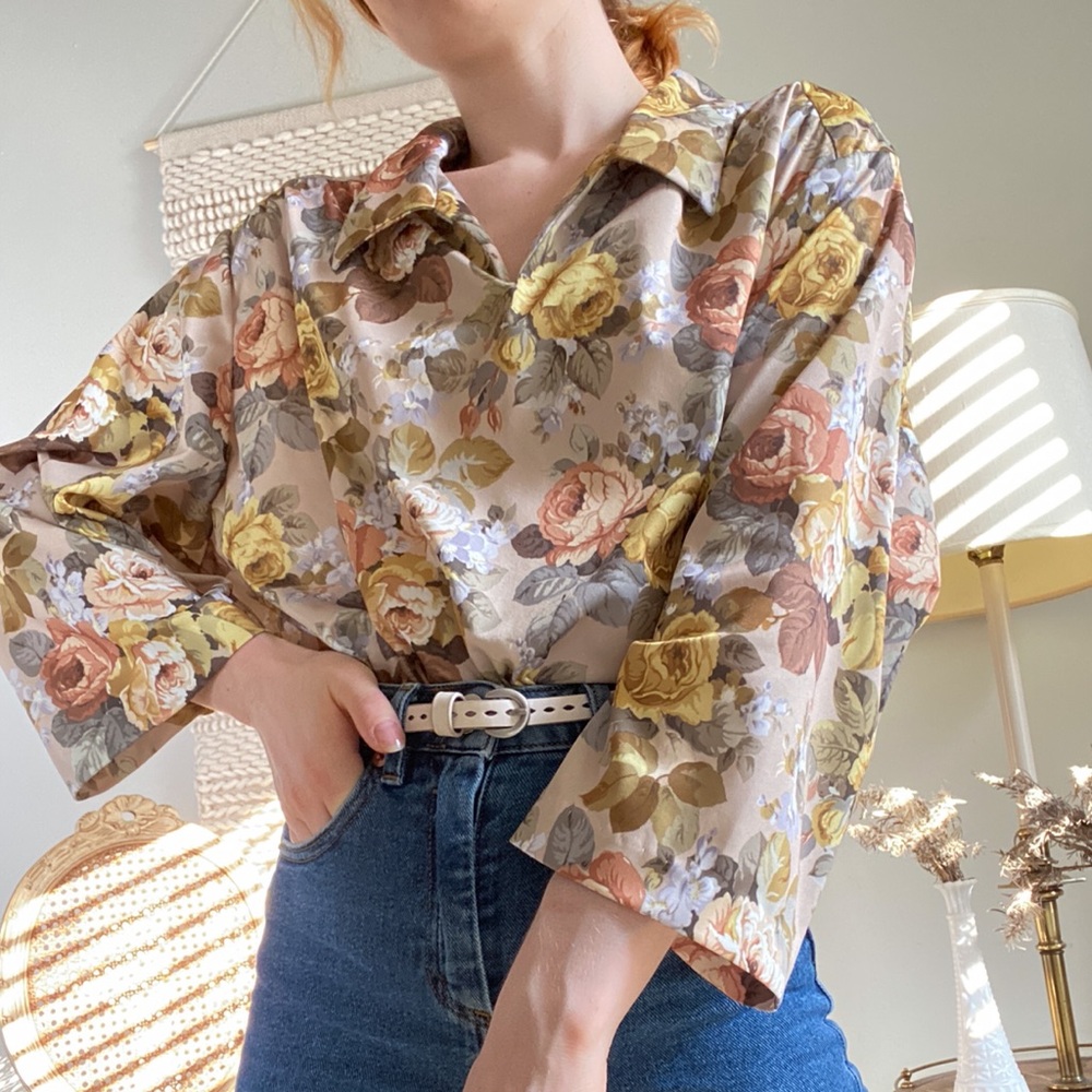 Vintage 70a Groovy Floral Mod Retro Collar Blouse
